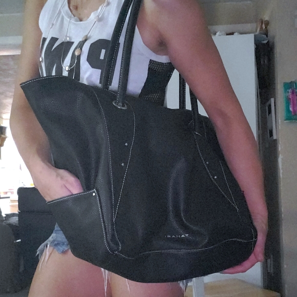 Nwot, Tahari XX large tote bag adjust to two sizes - Picture 5 of 8